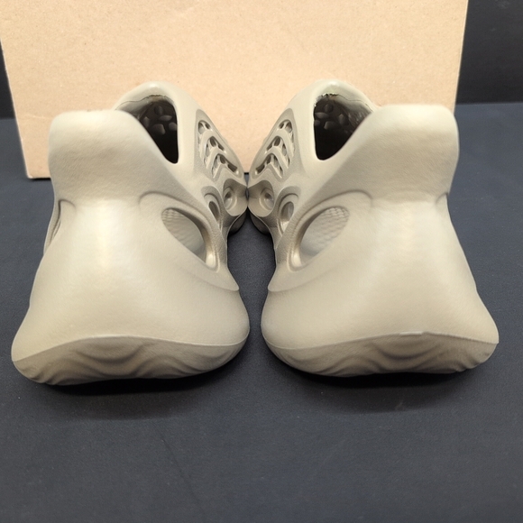 Adidas Yeezy Foam Runner Men\'s Slip On Shoes US 14 Stone Taupe ID4752 main image 5